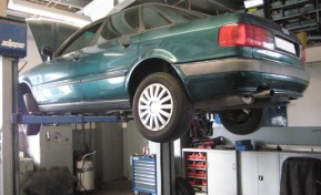Service und Reparatur Audi